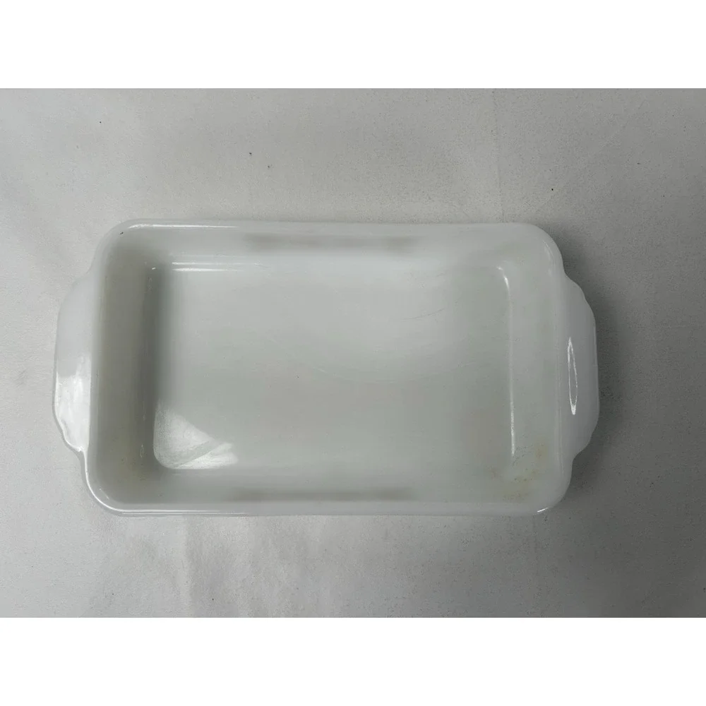 Vintage Fire King Golden Wheat 1 1/2‎ Quart Rectangular Casserole Dish